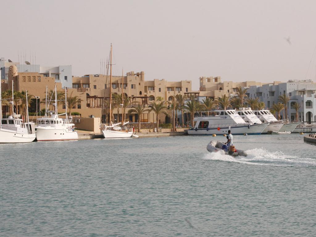 Marina Lodge At פורט גאלב מראה חיצוני תמונה